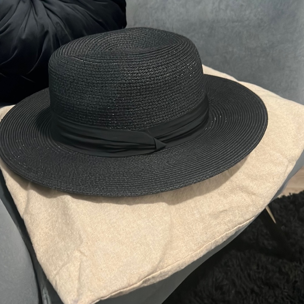 Fur Talk summer brim